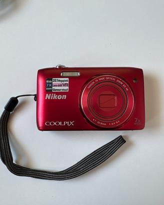 Nikon Coolpix S3500