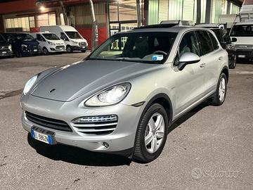 Porsche Cayenne 3.0 Diesel tiptronic 173000km