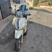 Piaggio Beverly 300
