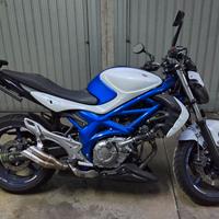Suzuki SFV Gladius 650 - 2011