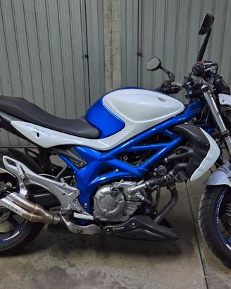 Suzuki SFV Gladius 650 - 2011