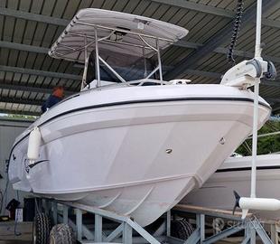 Ranieri Interceptor 222+ Honda 250 HP (2022)