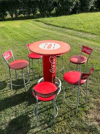 Tavolino con sgabelli Coca-Cola