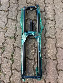 Forcella rock shox boxxer doppia piastra 200 da 29