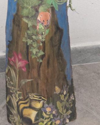 Tegola decorata a mano