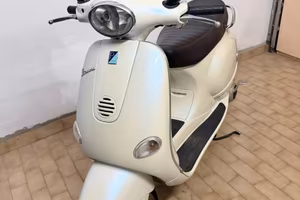 Vespa ET4 150