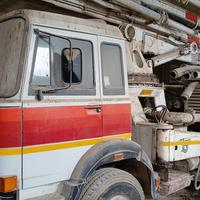 Iveco 330 /30 + Pompa Cifa k1 32 m