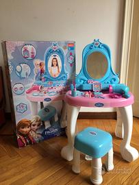 Frozen Big Vanity Studio