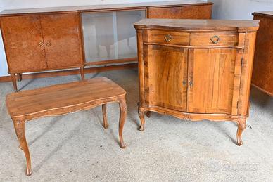 Mobiletto e tavolino abbinati