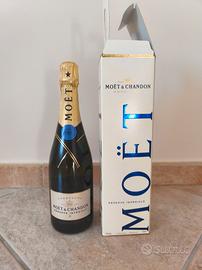 Moet & Chandon con scatola