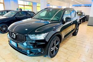 Volvo XC40 D3 R-design - R.Cam - CarPlay