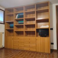 Libreria elegante (legno, desmontabile)