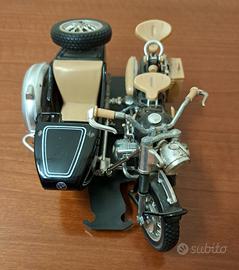 BMW R75  con sidecar polistil