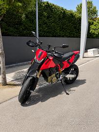 Ducati hypermotard 698