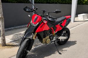 Ducati hypermotard 698