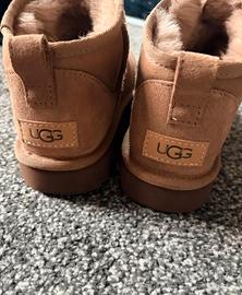 UGG Mini Originali Taglia 39