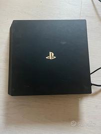 Ps4 pro 1TB+ 2 controller+5giochi