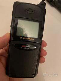 Motorola 8700 cellulare