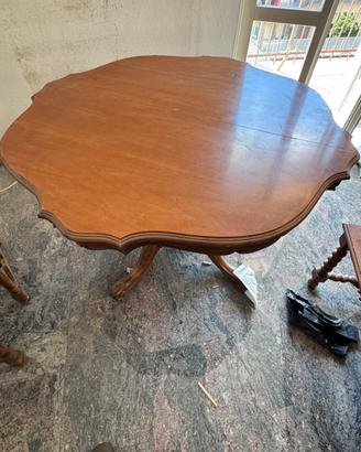 Tavolo in legno