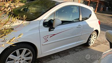 Peugeot 207 gti