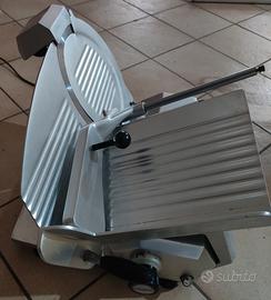 Affettatrice professionale Omas
