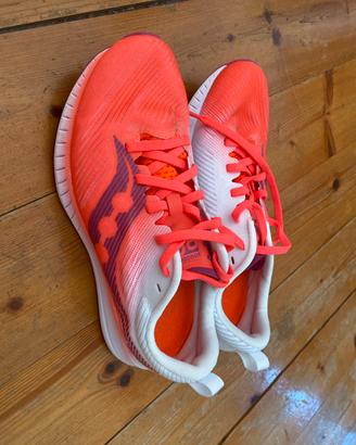 Saucony n 38