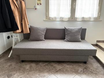 Divano - Letto come nuovo