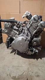 motore suzuki v strom 1000 dl del 2006 