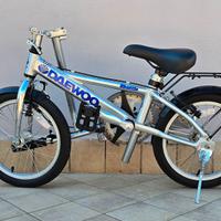 Bicicletta pieghevole Daewoo Shuttle con borsa