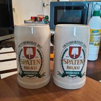  Due Boccali in ceramica. 