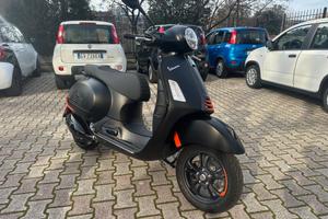 Vespa 310 GTS hpe Super Sport 02/25 km.1