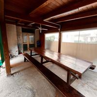 Tavolo in legno di castagno 