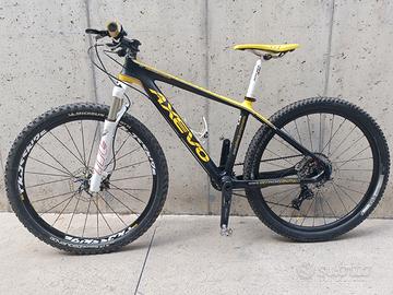 MTB AXEVO carbon 27,5