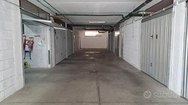Garage PRIVATO