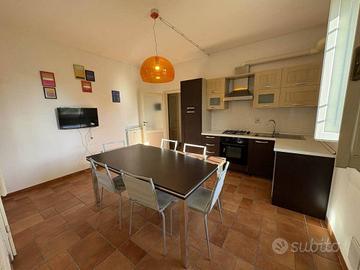Appartamento di 110 m² con 4 locali a Scandicci