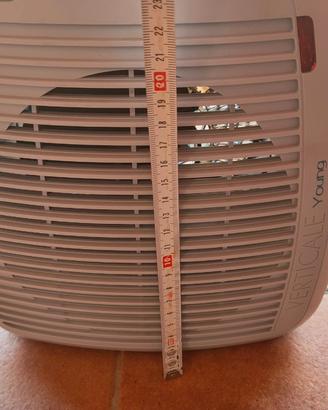 Scaldabagno verticale YOUNG DELONGHI