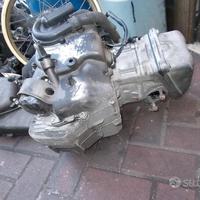 Atlantic 500 : motore faro forcella pinza cerchio