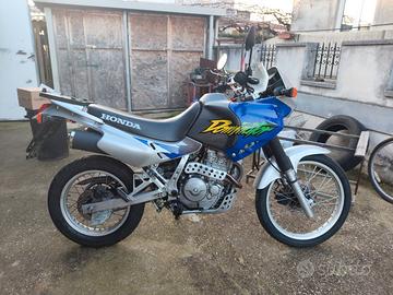 Honda Dominator 650 RD08