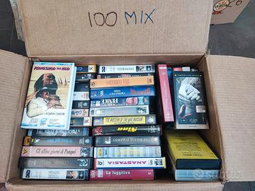 100 videocassette VHS film in italiano