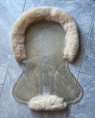 Sottosella in gel con finiture in pelle