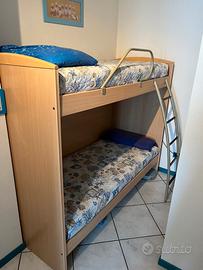 LETTO A CASTELLO, RETI A MOLLE, CON MATERASSI