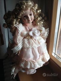 bambola in ceramica 