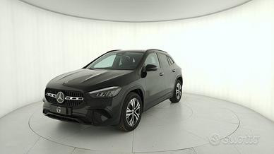 MERCEDES-BENZ GLA 200 d automatic