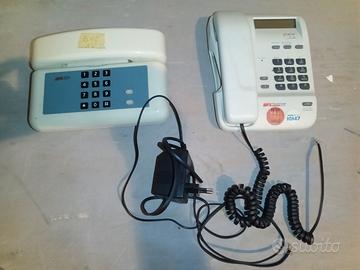 2 telefoni vintage, funzionanti 