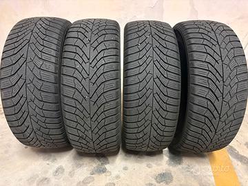 4 pneumatici invernali 205/45 R17 88V – Kumho