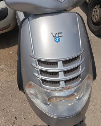 Piaggio Hexagon 125