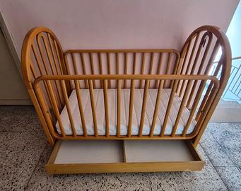 LETTINO CON SPONDE REGOLABILI
