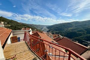 RUSTICO A PIETRABRUNA