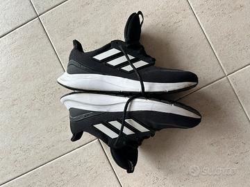 Adidas 2024 blu scuro e bianco da corsa n.41