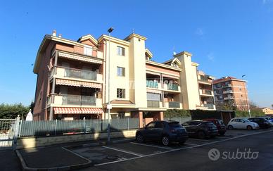 BILIVELLO IN PRESTIGIOSO CONTESTO CON BOX AUTO